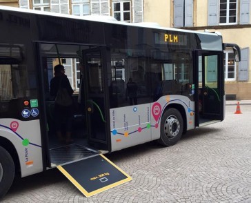 Le service de bus PLM a été créé en 2008 par la Ville de Paray-le-Monial, et est désormais géré par Le Grand Charolais.