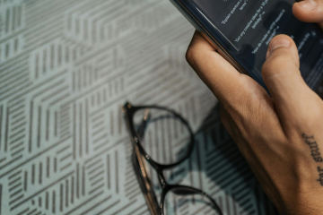 Des "Cafés IA" pour tester l'intelligence artificielle