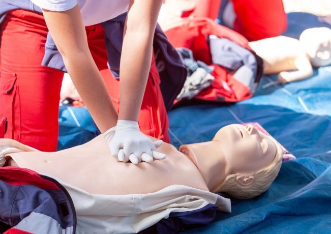La piscine fermée en raison d'une formation secourisme